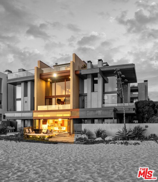 MLS #25581465 image #1