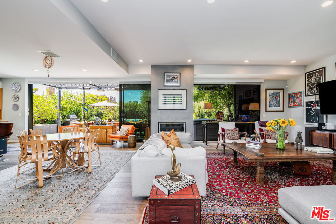 MLS #25581643 image #2