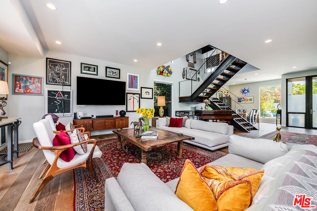 MLS #25581643 image #4