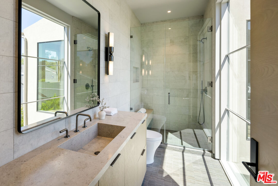 MLS #25581657 image #26