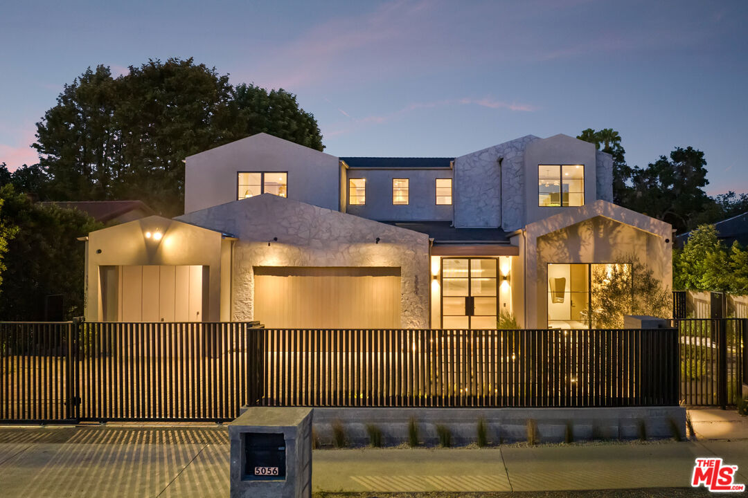 MLS #25581657 image #0