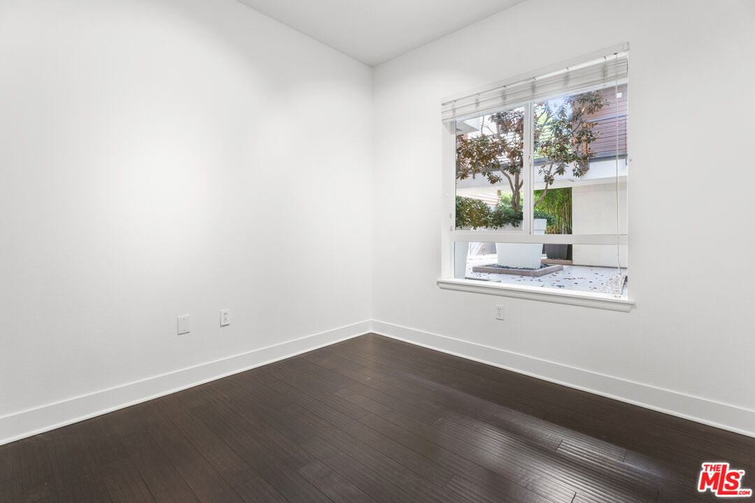 MLS #25581663 image #14