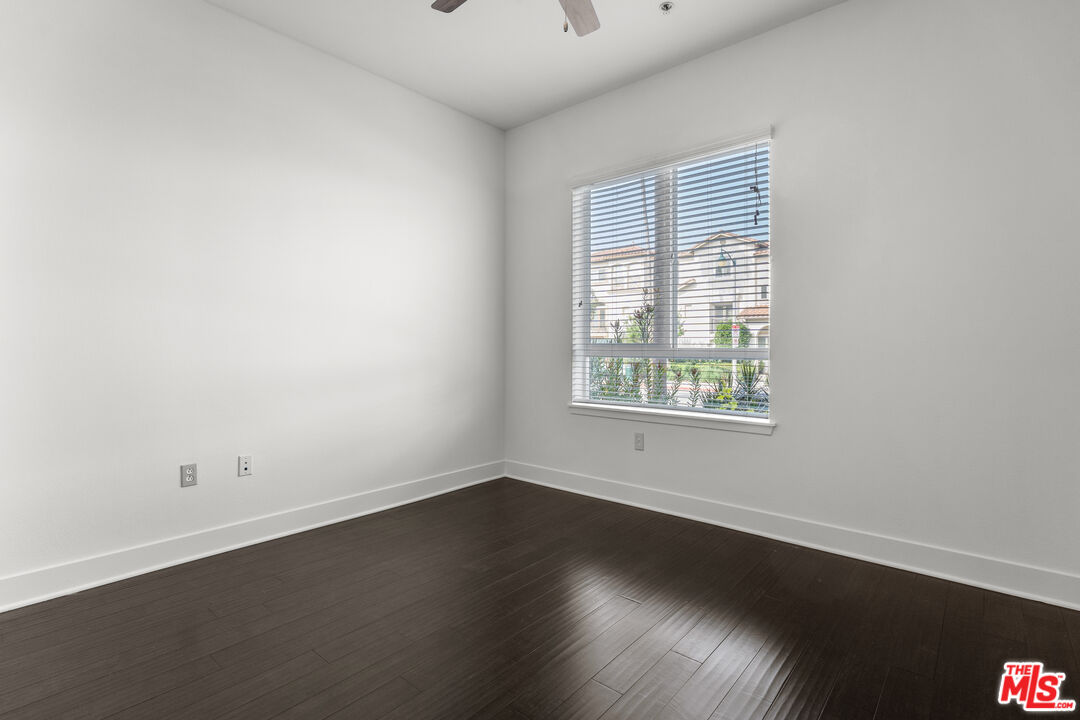 MLS #25581663 image #17