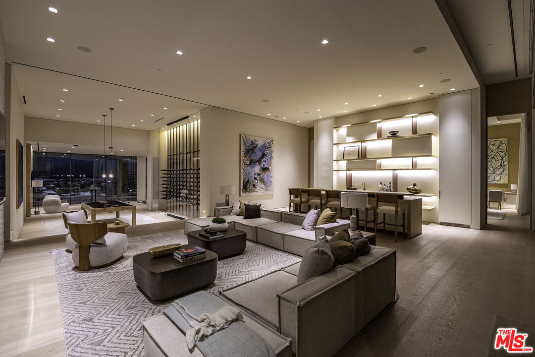 MLS #25581759 image #43