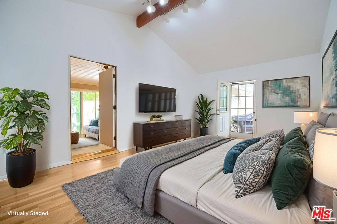 MLS #25581833 image #18