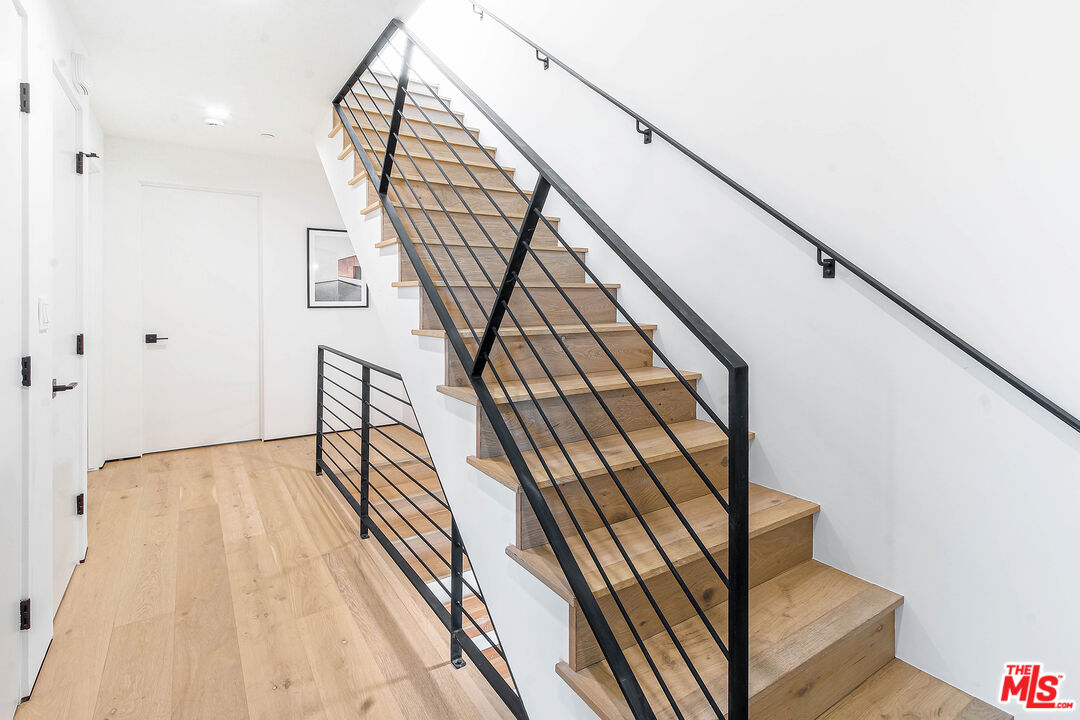 MLS #25581897 image #14