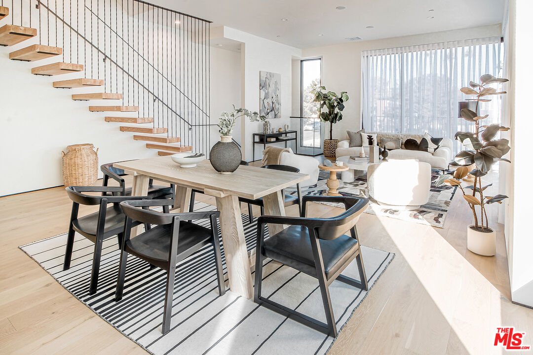 MLS #25581897 image #1