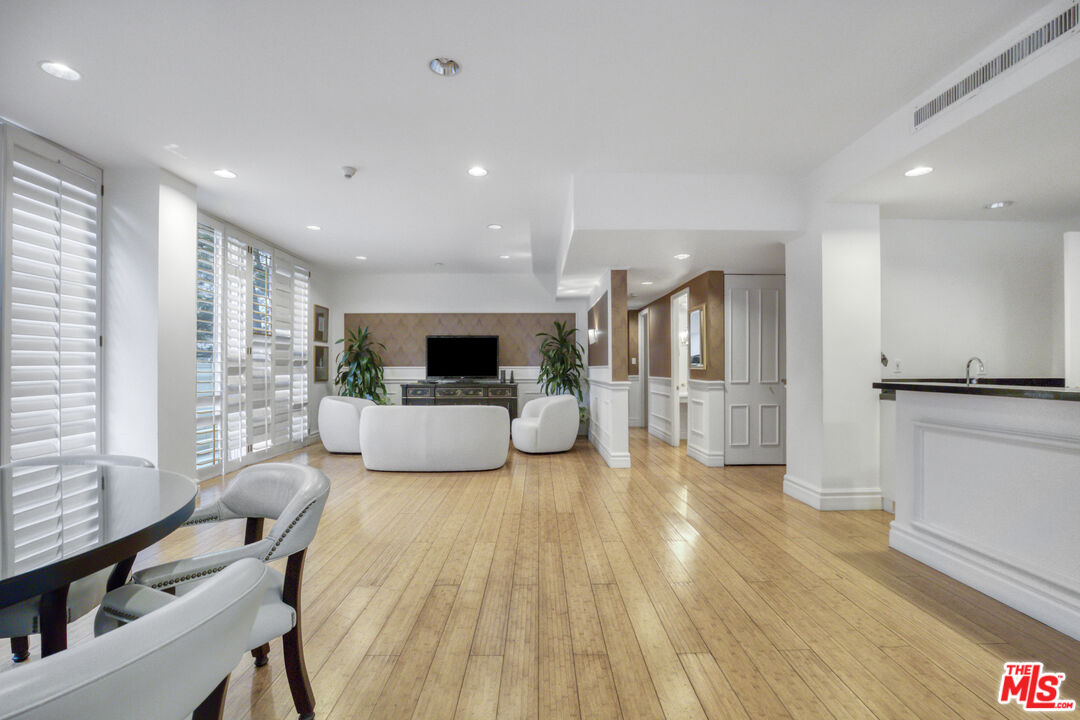 MLS #25581909 image #30