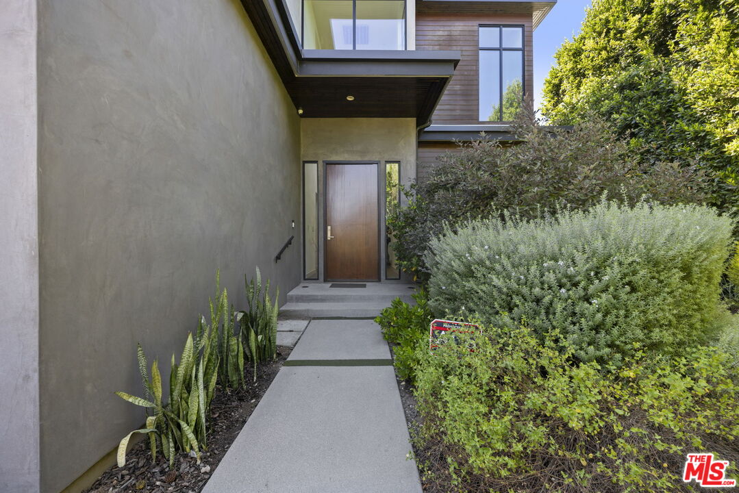 MLS #25582011 image #3