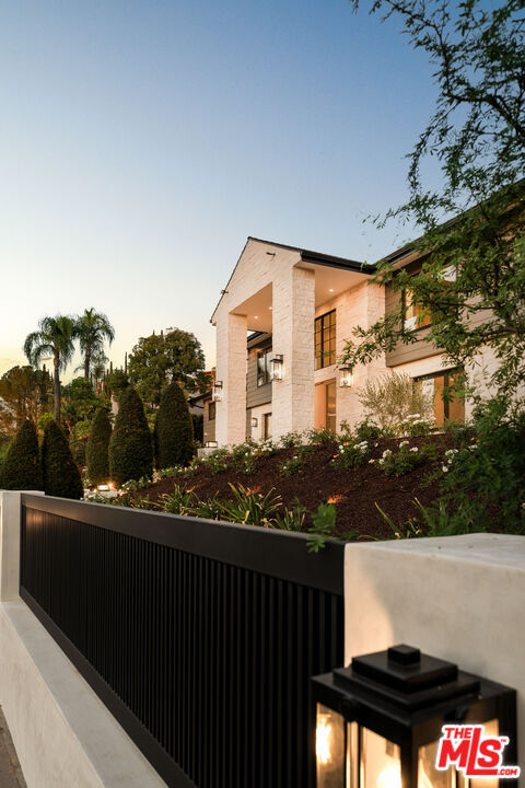 MLS #25582021 image #4