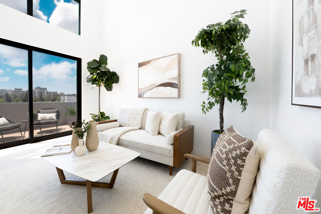 MLS #25582153 image #11