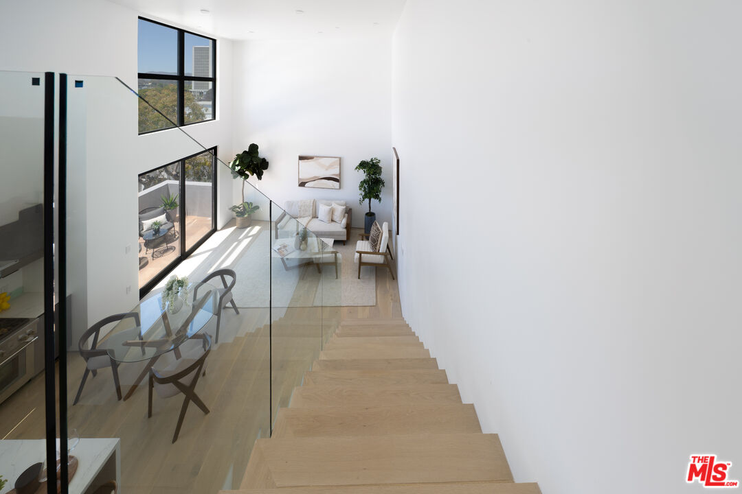 MLS #25582153 image #18