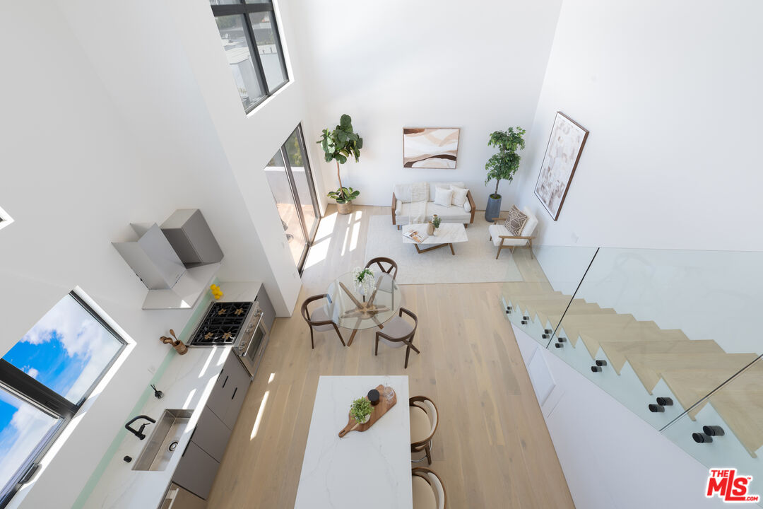 MLS #25582153 image #19