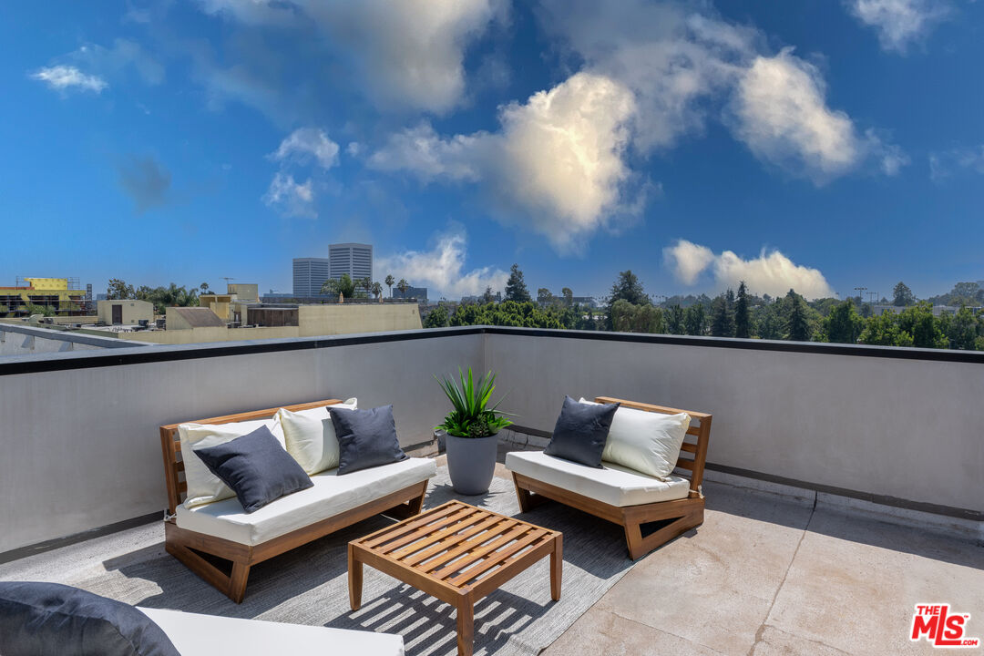 MLS #25582153 image #22