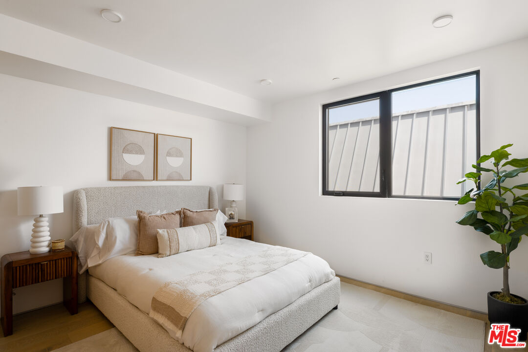 MLS #25582153 image #27