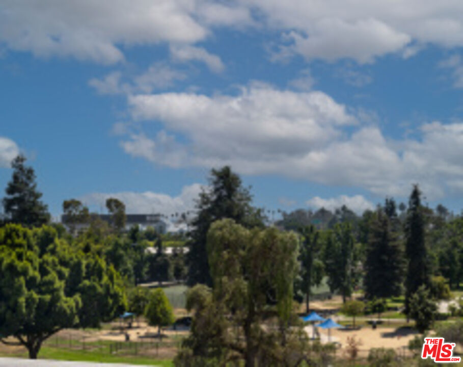 MLS #25582153 image #32