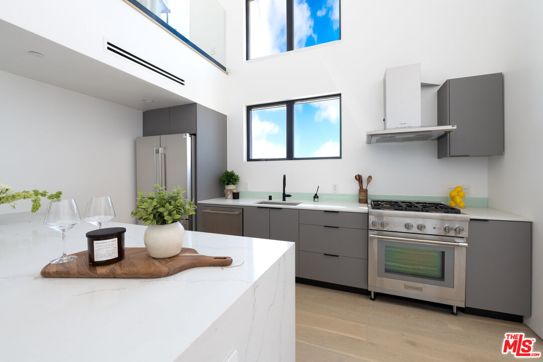 MLS #25582153 image #7