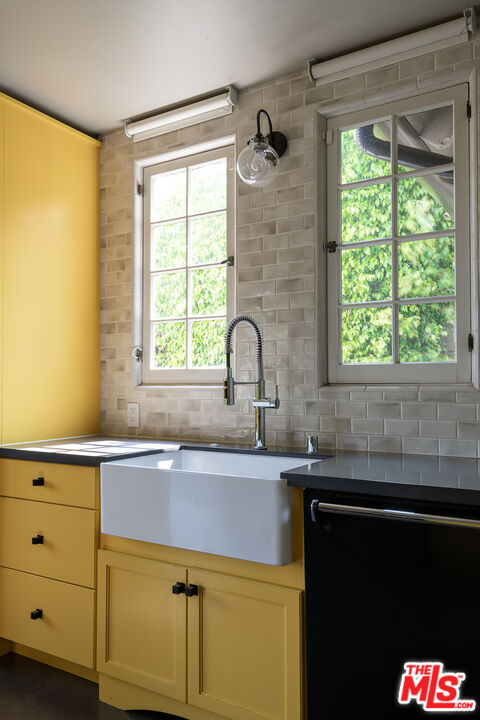 MLS #25582265 image #15