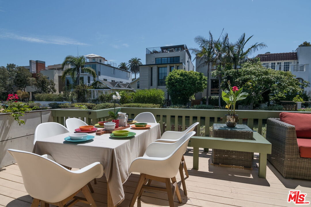 MLS #25582413 image #22