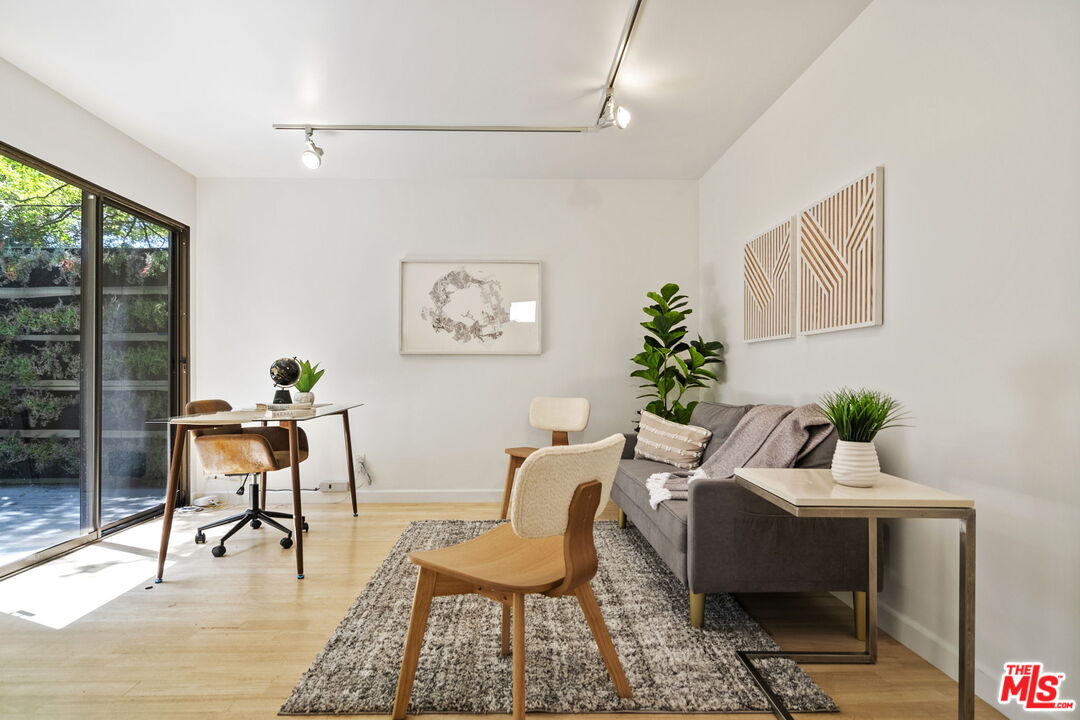 MLS #25582413 image #29