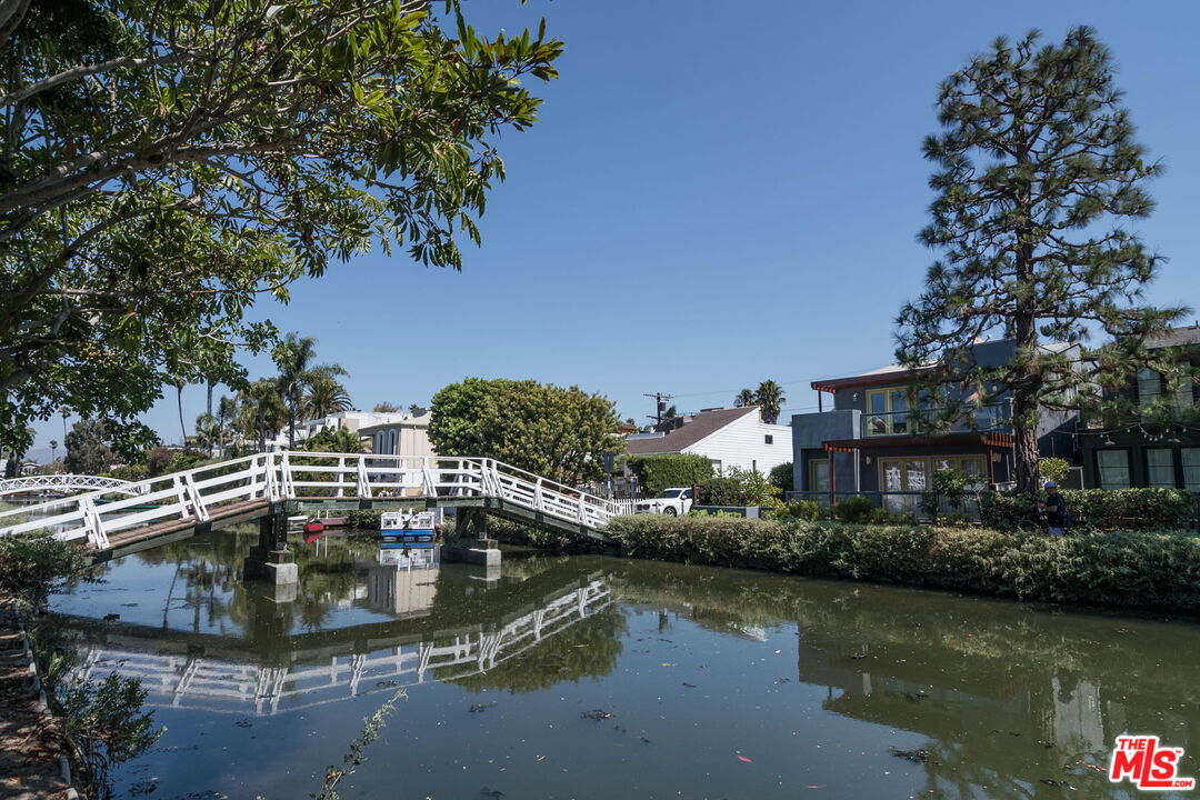 MLS #25582413 image #51