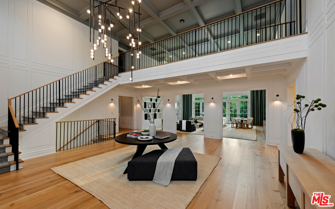 MLS #25582817 image #2