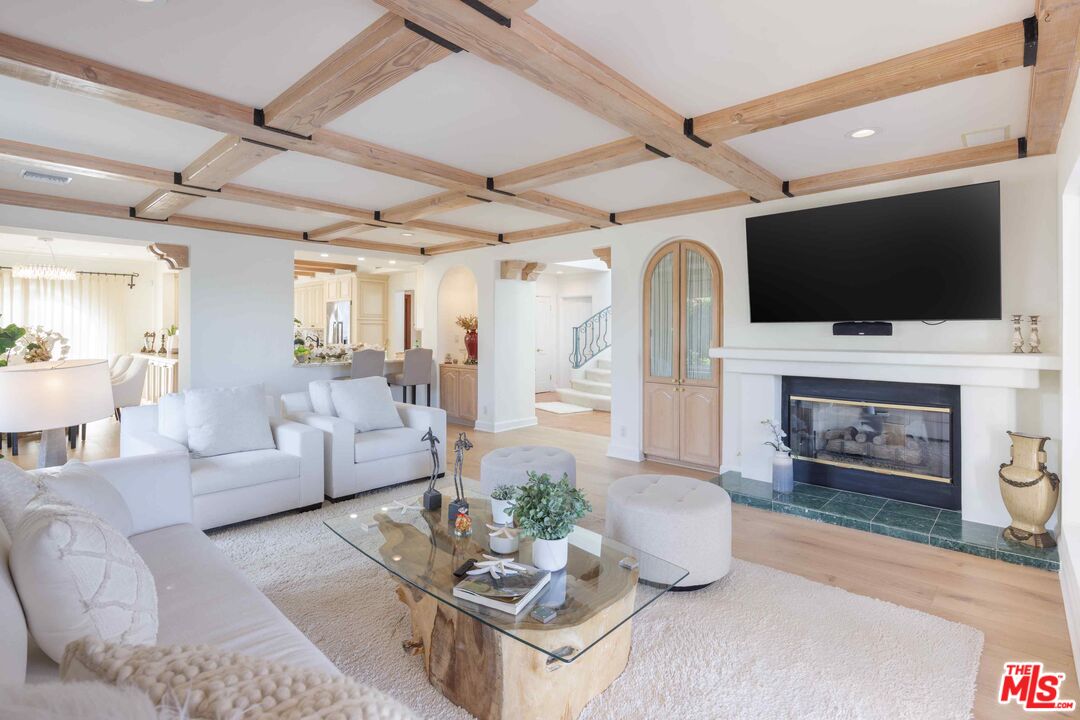 MLS #25582899 image #4