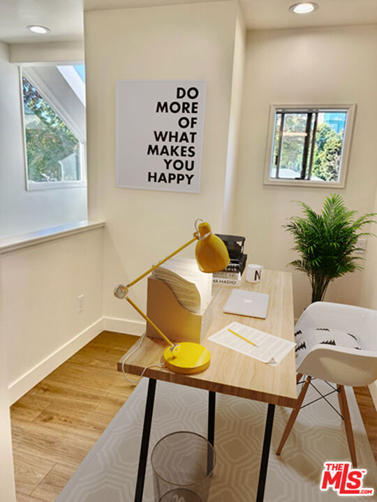 MLS #25582923 image #18