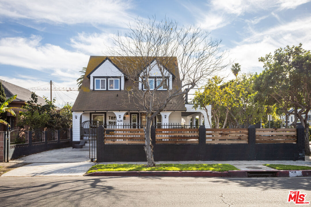 MLS #25583009 image #1