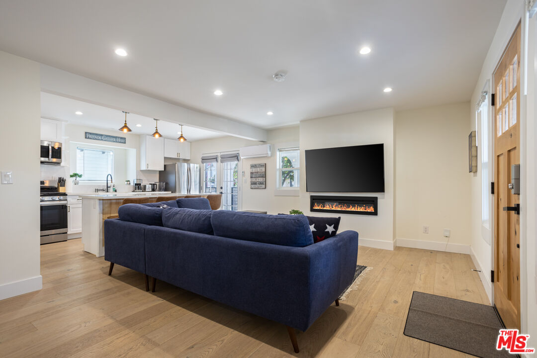 MLS #25583009 image #8