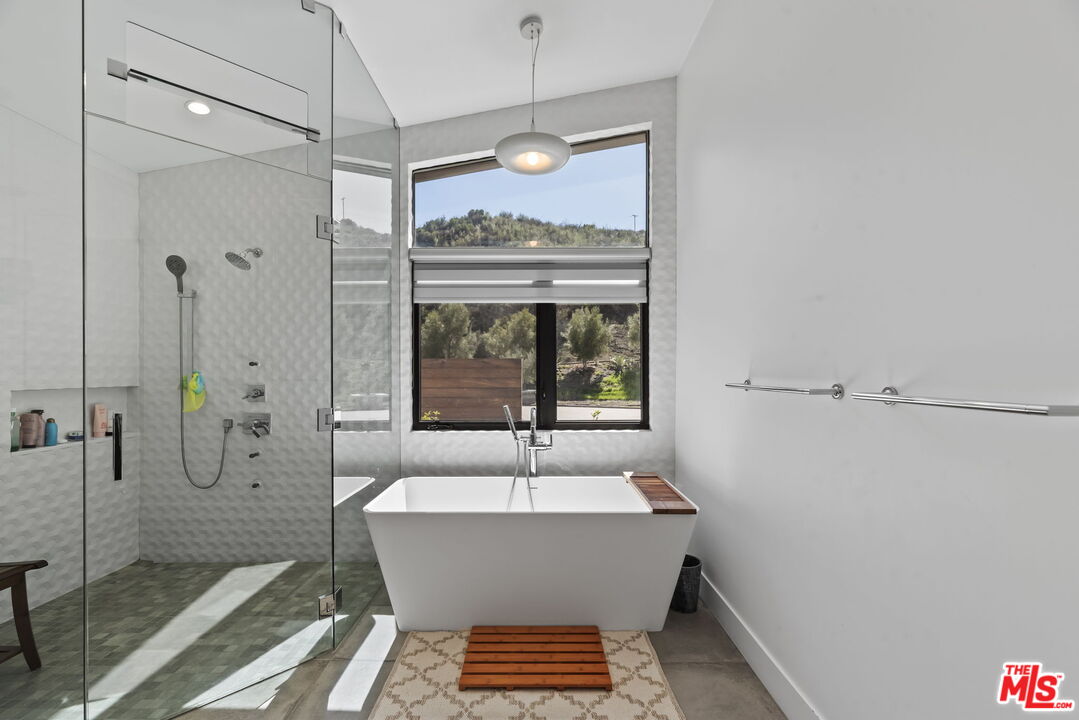 MLS #25583067 image #34