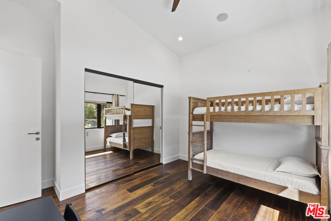 MLS #25583067 image #36