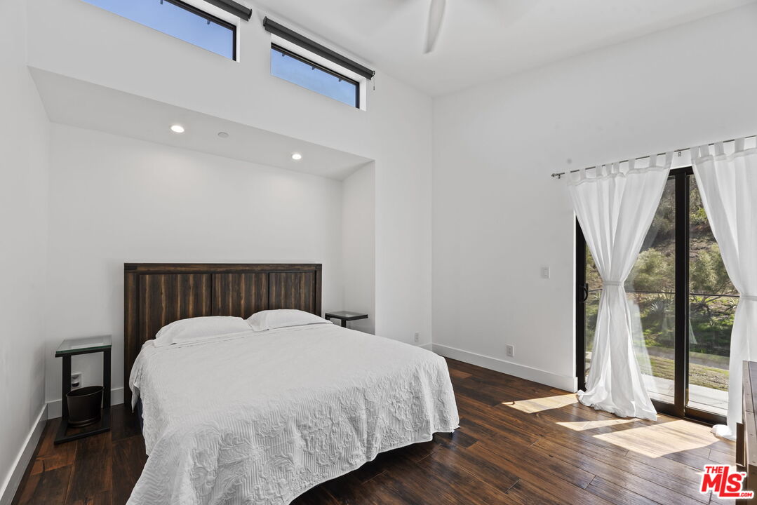 MLS #25583067 image #45