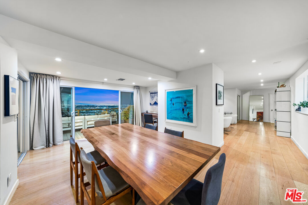 MLS #25583317 image #24