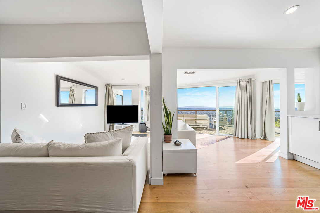 MLS #25583317 image #7