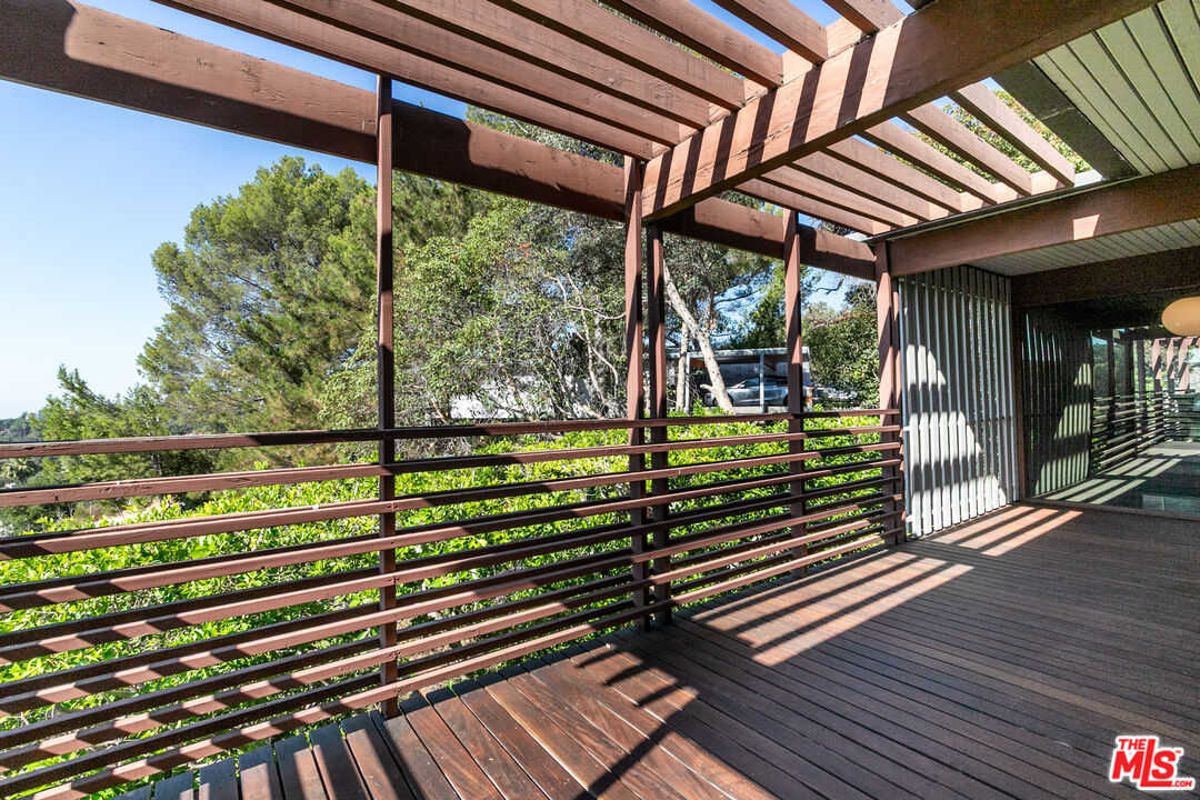 MLS #25583417 image #18