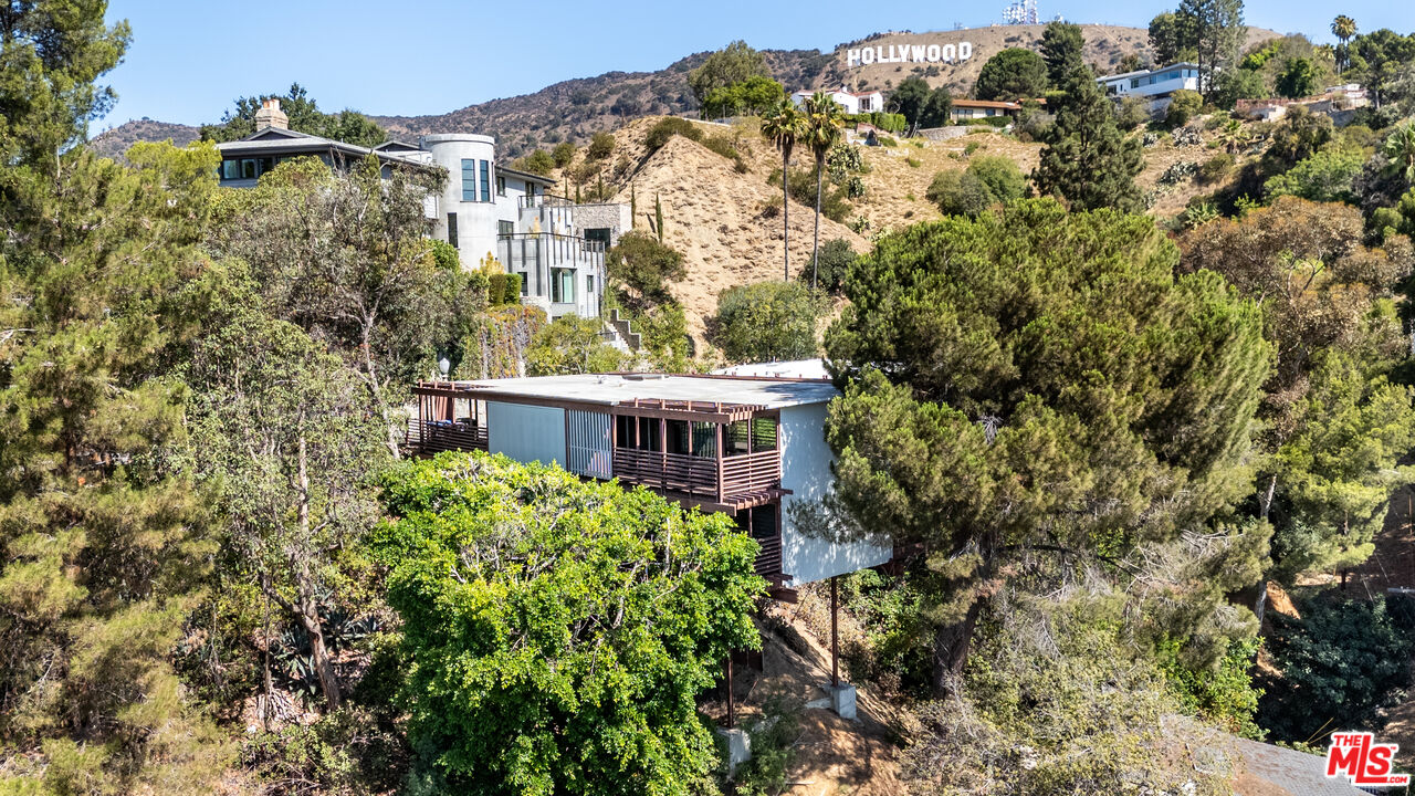 MLS #25583417 image #1