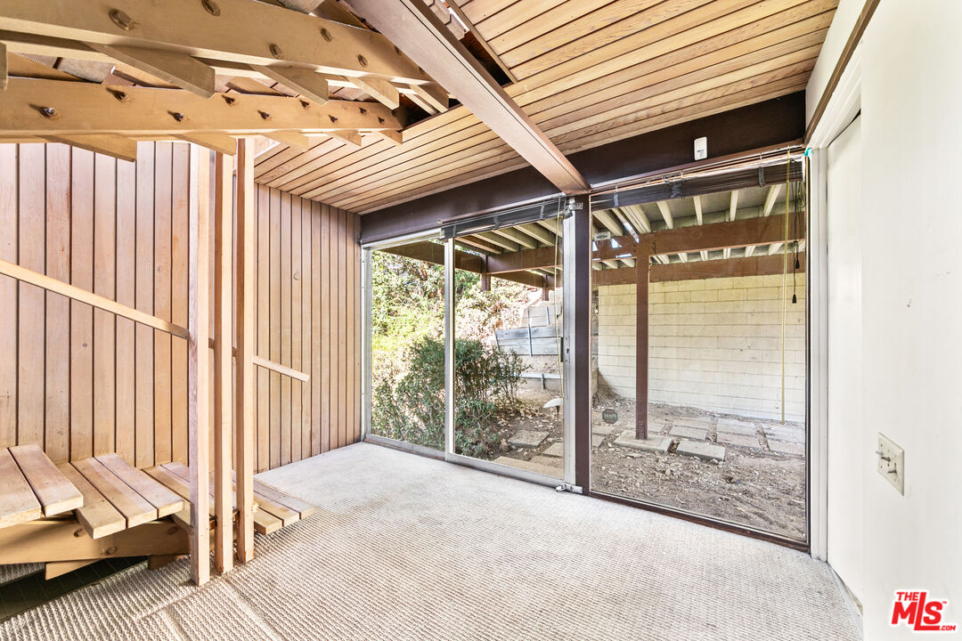 MLS #25583417 image #20