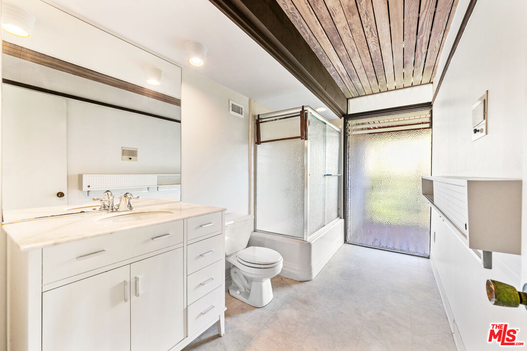 MLS #25583417 image #21