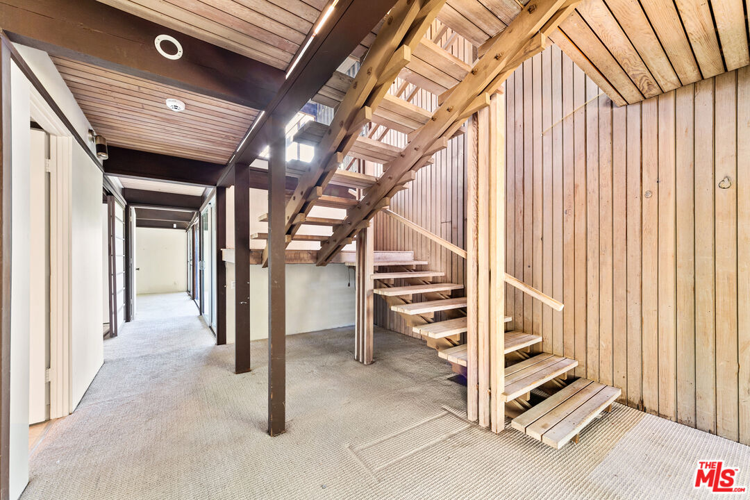 MLS #25583417 image #22