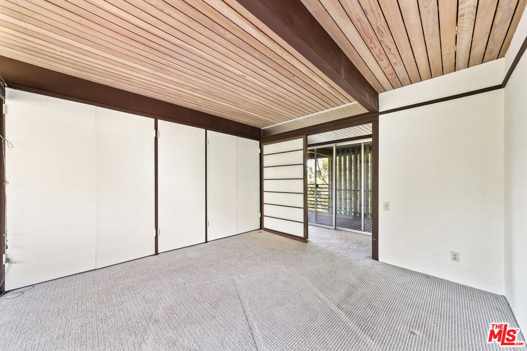 MLS #25583417 image #25