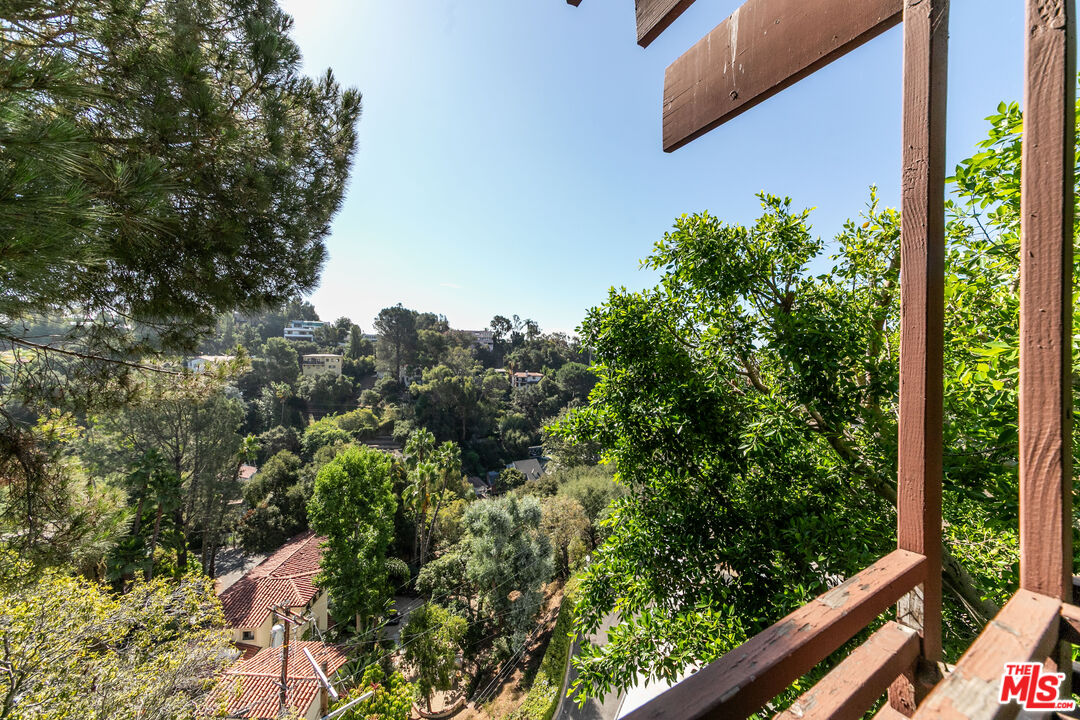 MLS #25583417 image #30