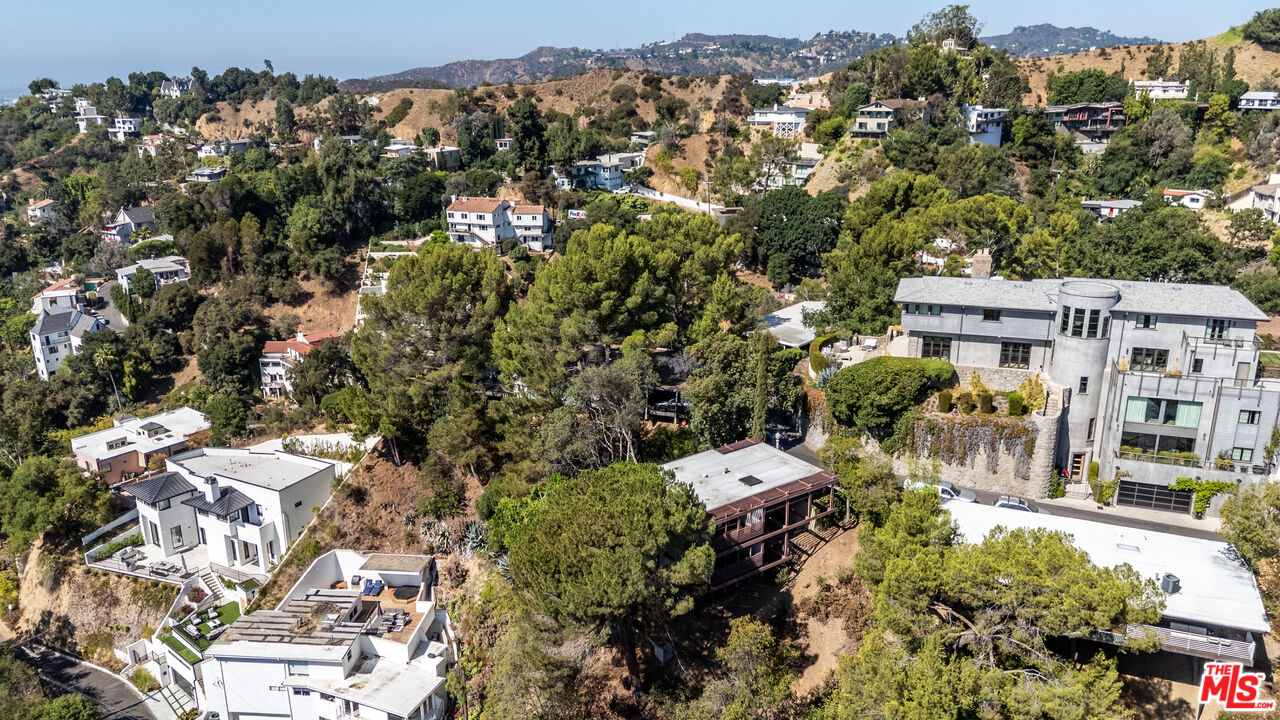 MLS #25583417 image #33