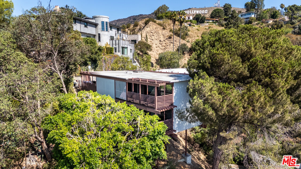 MLS #25583417 image #0