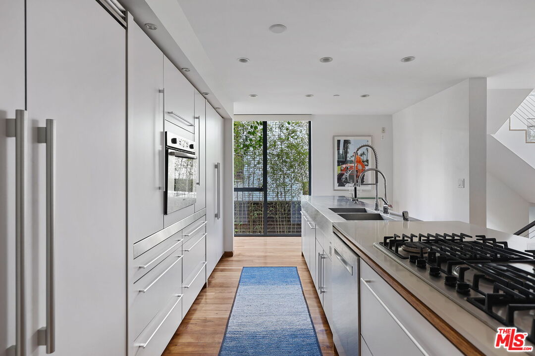 MLS #25583465 image #22