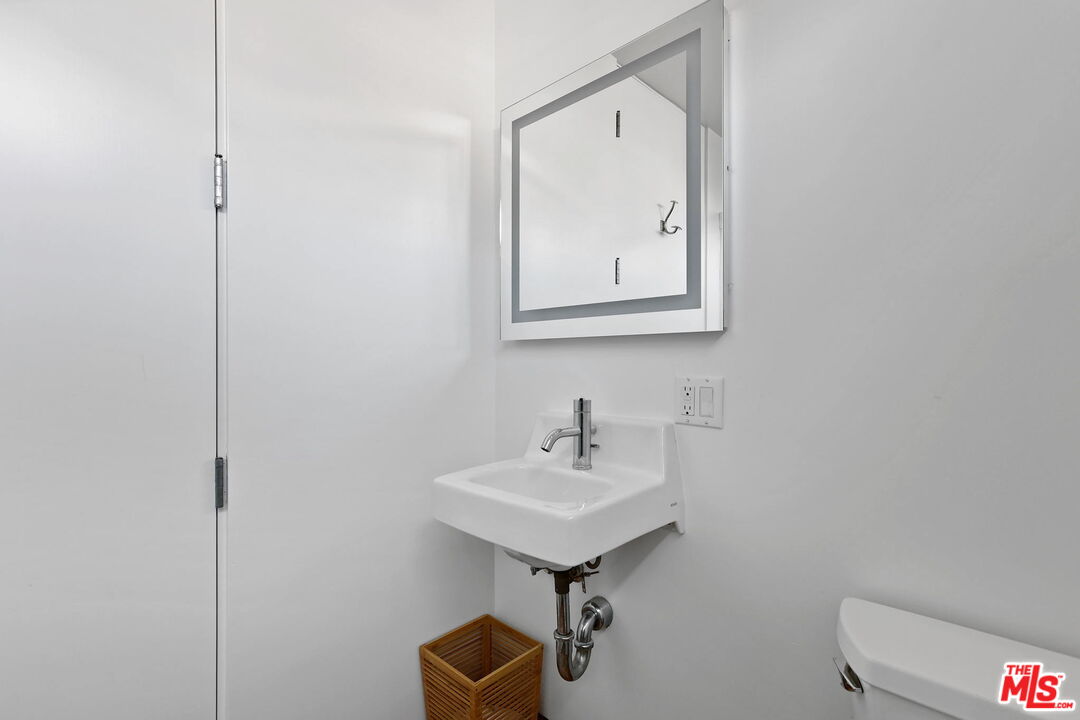 MLS #25583465 image #43