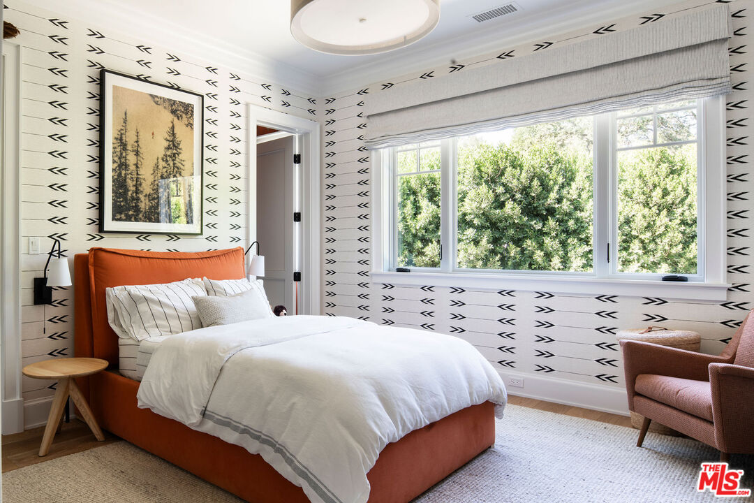 MLS #25583517 image #37