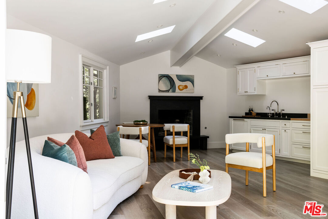 MLS #25583517 image #43