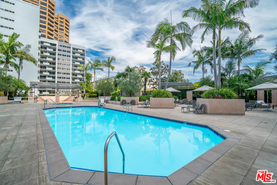 MLS #25583565 image #22