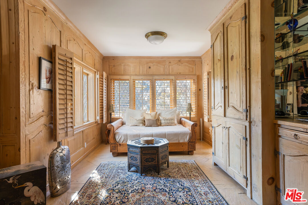 MLS #25583997 image #22